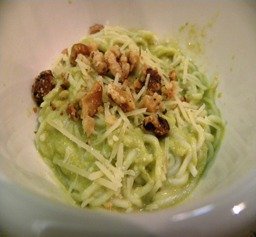 Shirataki Noodles in Asparagus Sauce