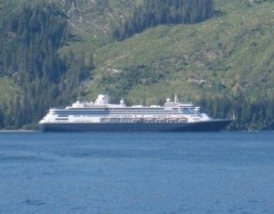 Cruise Ship 300x234 1