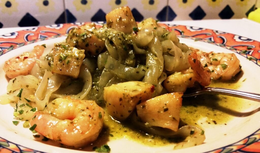 Doc’s Seafood Pesto Pasta