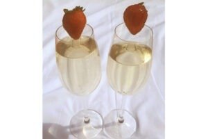 How To Keep Your Weight Loss Resolutions 2 Docs Bubbly web sized