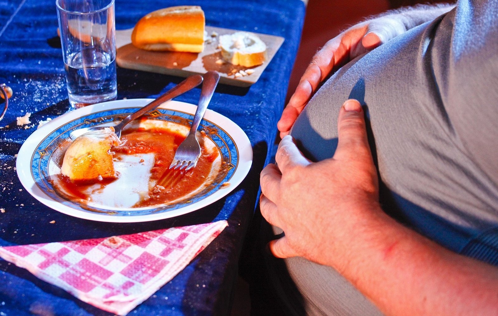 7 Helpful Tips to Overcome Food Addiction